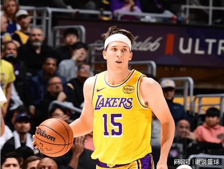 完美世界竞技平台官网下载csgo-湖人卡位战取胜四喜临门，24+6后卫驱除心魔，横扫老冤家靠一秘诀